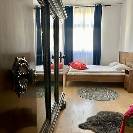 Vintage Senacka 9/7 Apartment Краків Екстер'єр фото